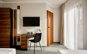 Hotelik B&B Pod Dębami